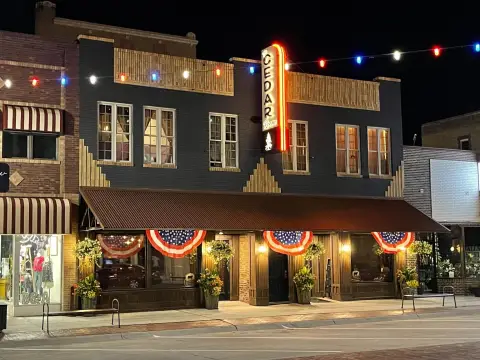 Mixed-Use Restaurant Property