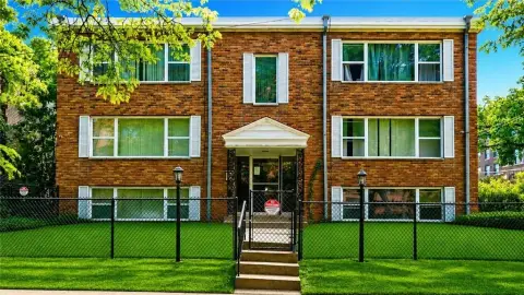 12-Unit Apartment Building