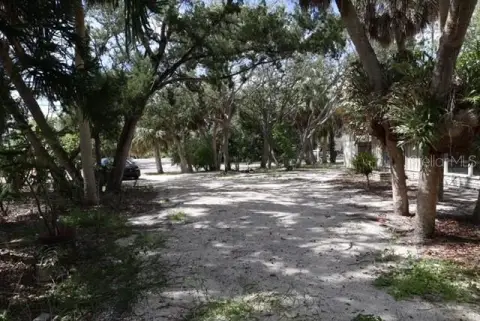 Land Near Beach in Sarasota