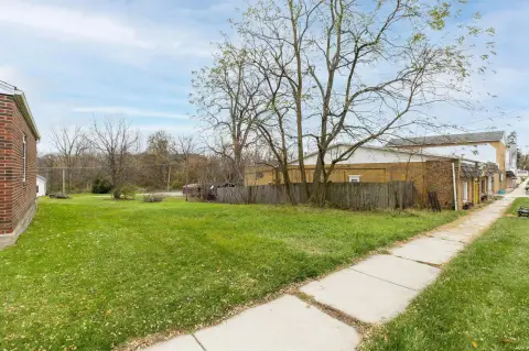 Commercial Land in Lakeville, IN