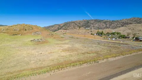 19 Acres in Cummings Valley