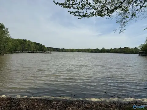 Waterfront RV Lot on Weiss Lake