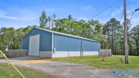 Versatile Shop on 3 Acres