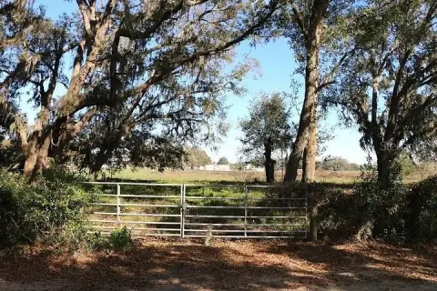 Land with Frontage on County Road