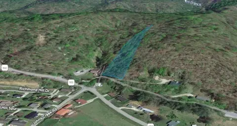 Land in Van Lear, KY