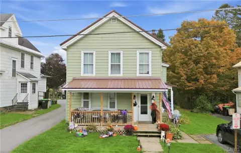 Duplex with Garage