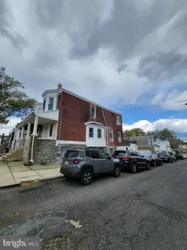 Renovated Duplex with Garage