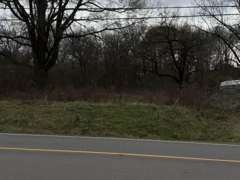 Land on Highway 28, Whitwell