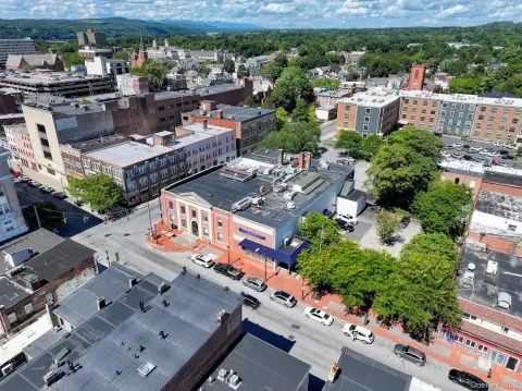 Poughkeepsie Multi-Tenant Retail/Office Asset