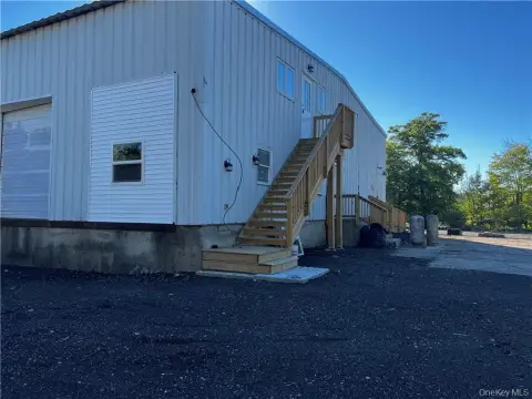 Office Space in Pine Bush