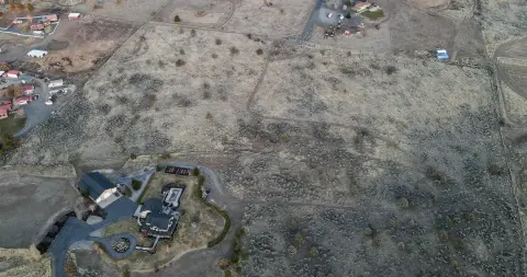 Klamath Falls Land with Views