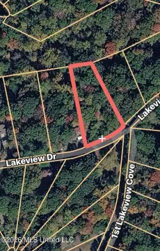 Residential Lot in Woodland Lake