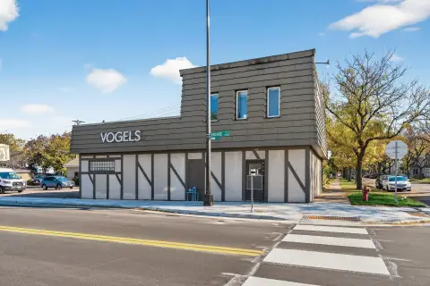 Mixed-Use Property with Apartment