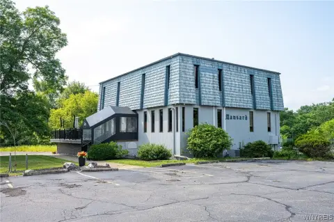 Orchard Park Commercial Opportunity