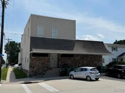 Four-Unit Quadplex Building