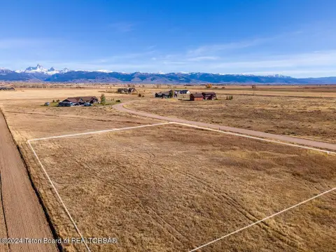 Tetonia, ID One Acre Lot