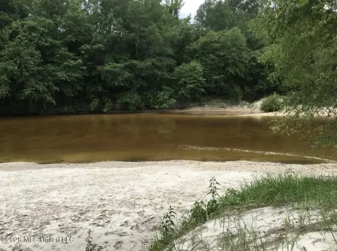 Recreational Waterfront Hunting Land