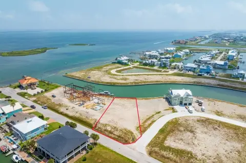 Residential Lot in Rockport, TX