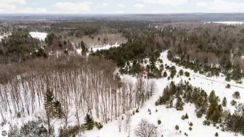 Scenic 5.3 Acre Homesite