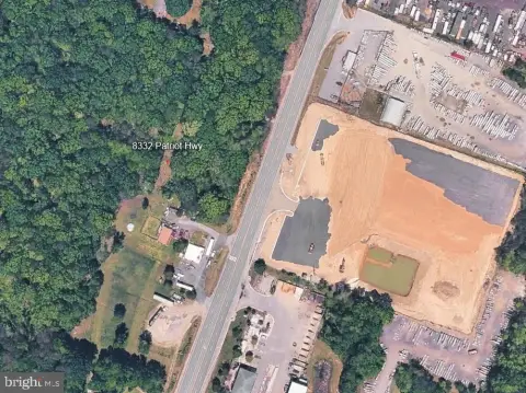 Prime Commercial Land Opportunity