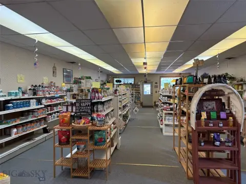 Storefront with Secondary Unit