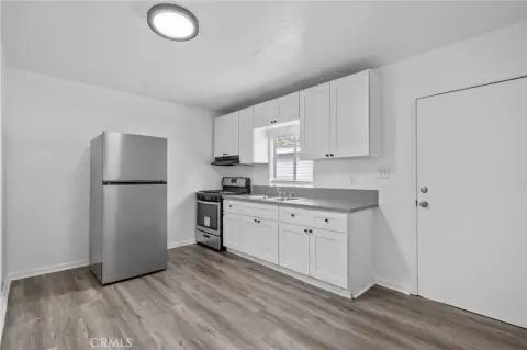 Los Angeles Quadruplex Investment Opportunity