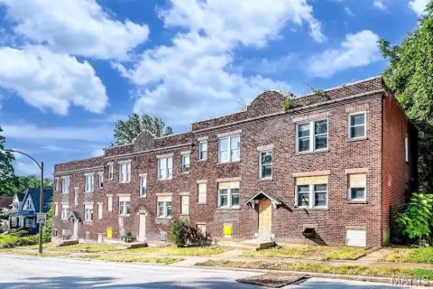 12-Unit Brick Apartment Building
