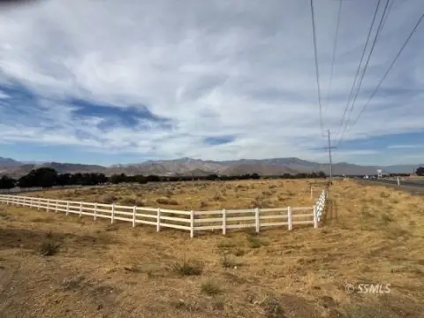 Agricultural Land with Mountain Views