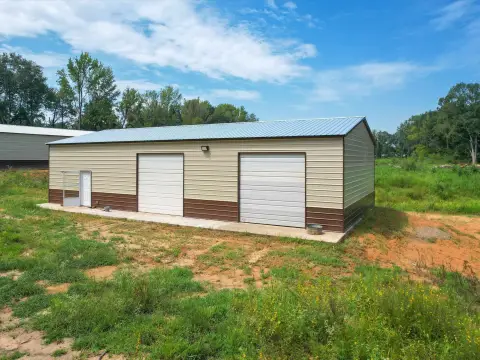 Two-Bay Insulated Flex Warehouse