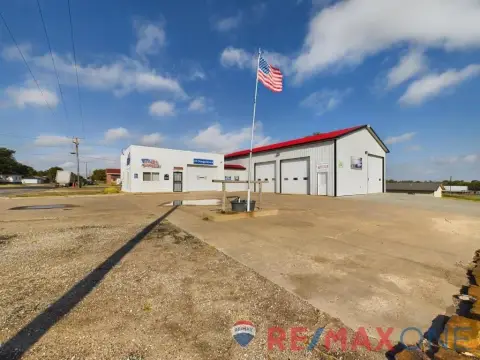 Versatile Commercial Property in Jetmore