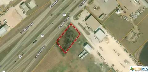 Commercial Lot in Victoria, TX