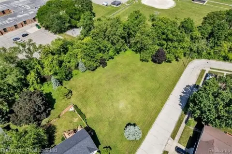 Residential Lots Package in Dearborn Heights