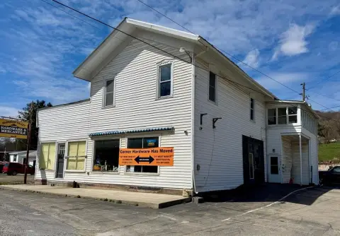 Live-Work Retail and Apartment Building