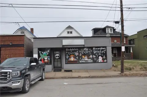 Mixed-Use Property with Duplex