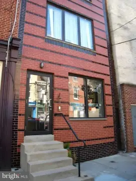 Mixed-Use Building with Yard
