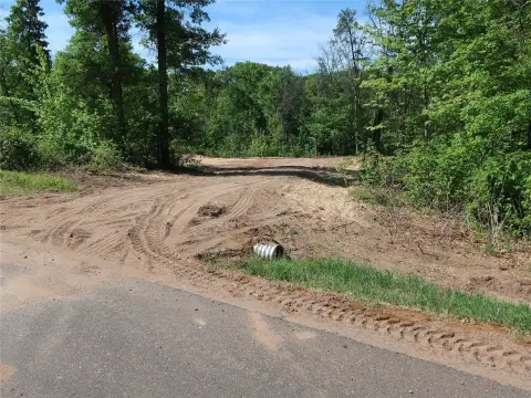 Wooded Recreational Land Parcel