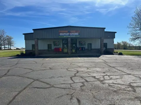 Flex Retail Warehouse Building