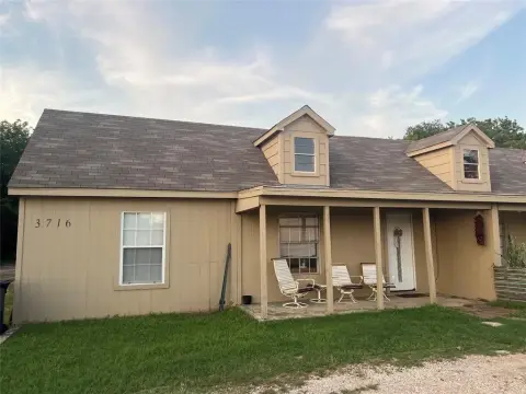 Denton, TX Triplex Investment