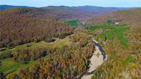 Pettigrew Land with Creek Frontage