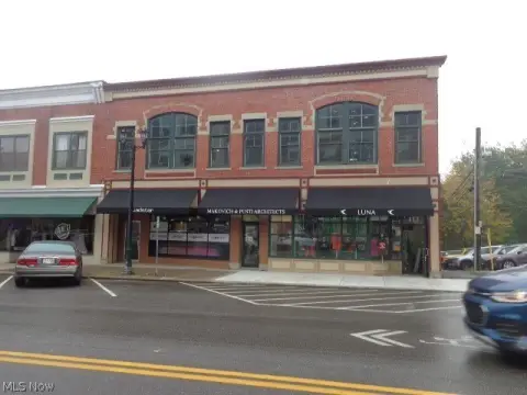 Brick Multi-Tenant Retail Building