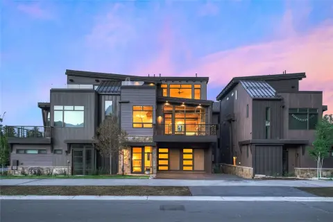 Contemporary Duplex with Roof Deck