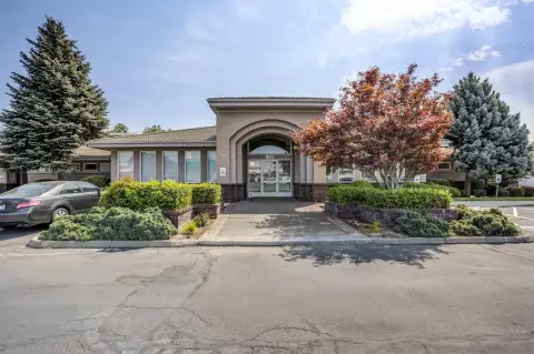 Kennewick Office For Sale