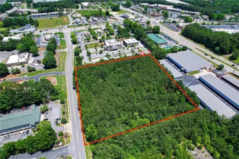 Vacant Commercial Land