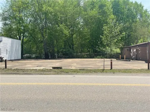 Commercial Parking Lot