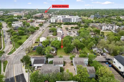 Residential Lot in Growing Dallas