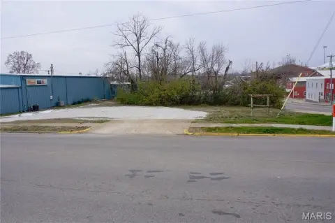 Commercial Land Parcel for Development
