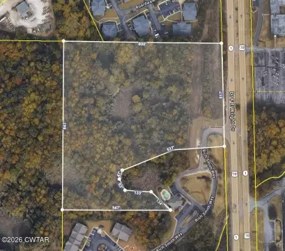 Land in Jackson, Tennessee