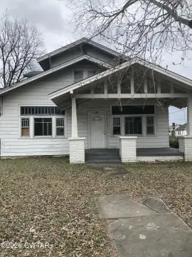 Income-Producing Duplex in Jackson, TN