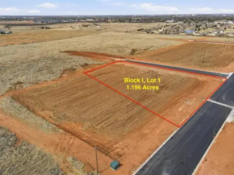 Memorial Drive Commercial Lots Available