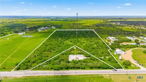 Unrestricted Land Tract